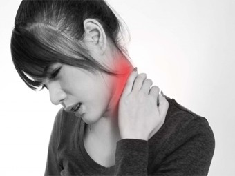 DOLORE AL COLLO Consigli utili per i non addetti ai lavori 001 spine center