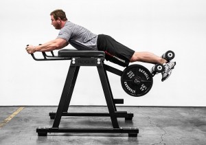 Reverse hyperextension per il low back pain 002 spine center
